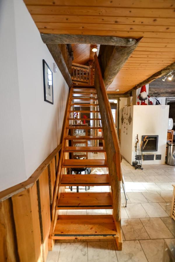 Yllaeshilla Cottage Akaslompolo Luaran gambar
