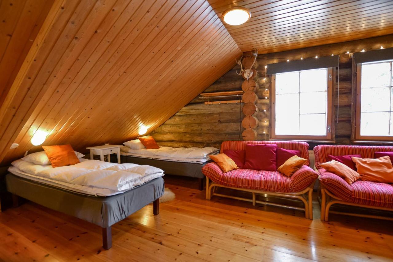 Yllaeshilla Cottage Akaslompolo Luaran gambar