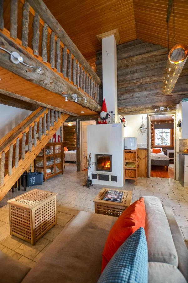 Yllaeshilla Cottage Akaslompolo Luaran gambar