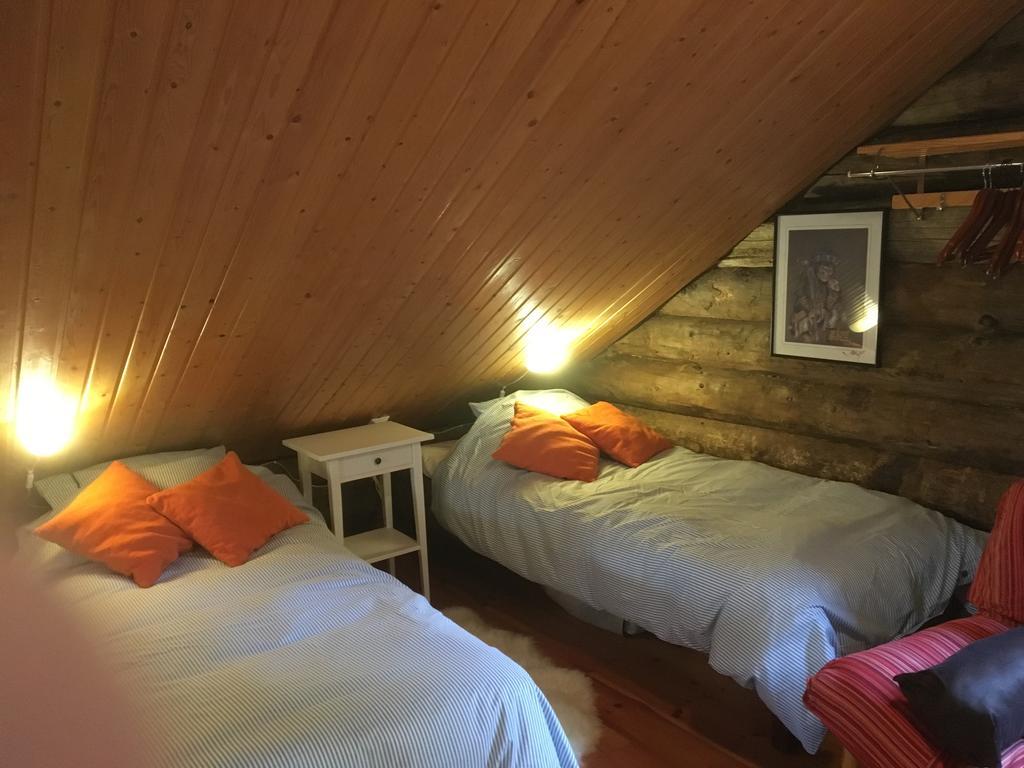 Yllaeshilla Cottage Akaslompolo Luaran gambar